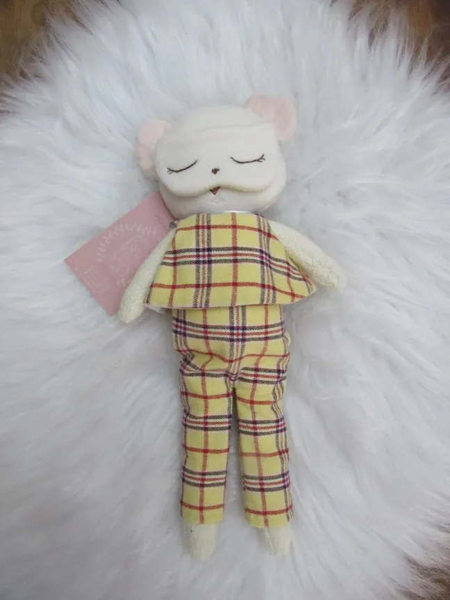 Naninha Gatinha · Pijaminha Amarelo, foto 2 de 2
